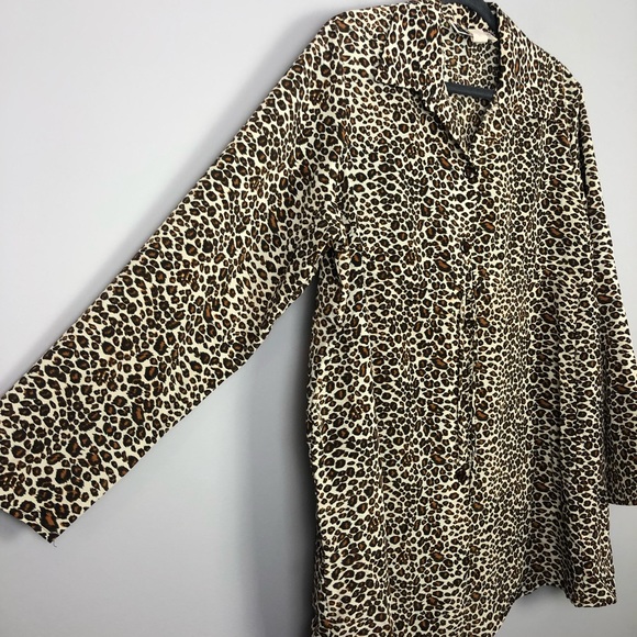 Tomorrow’s Mother Leopard Maternity Top - Picture 2 of 6